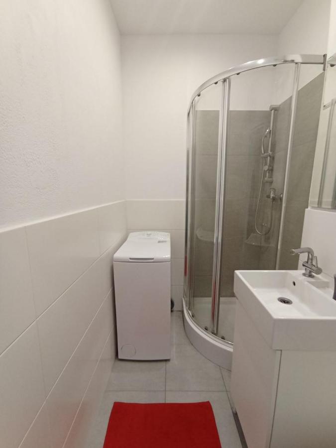 Apartment Podchorazych 25A M 9 Apartament Warsaw